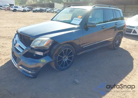 2014 Mercedes-Benz Glk 350 4Matic z USA, uszkodzony, nr VIN WDCGG8JB4EG264355